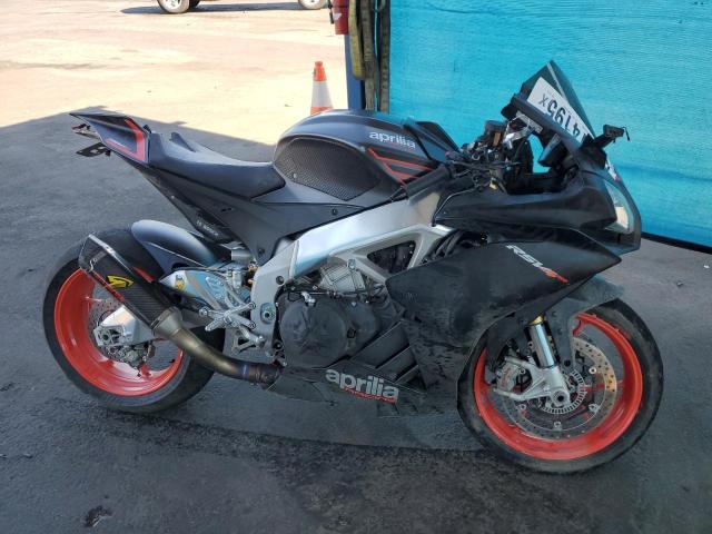 2016 APRILIA RSV4 RF ZD4RKUB02GS000588