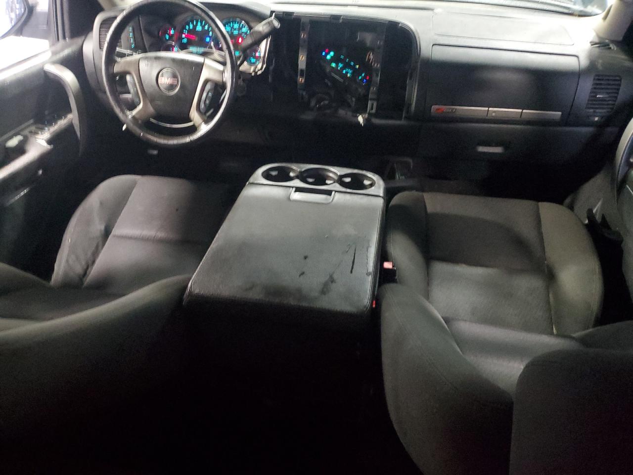 GMC SIERRA 1500 C1500 SLE