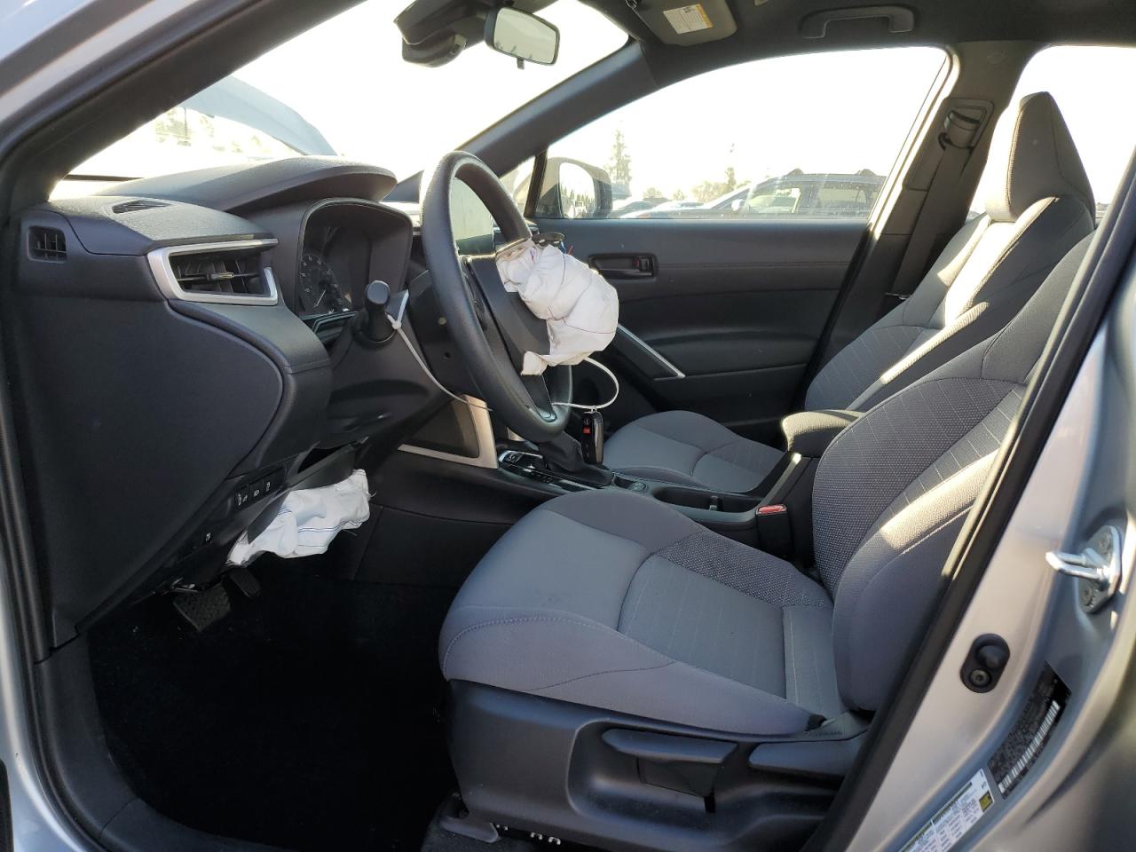 TOYOTA COROLLA CROSS SE