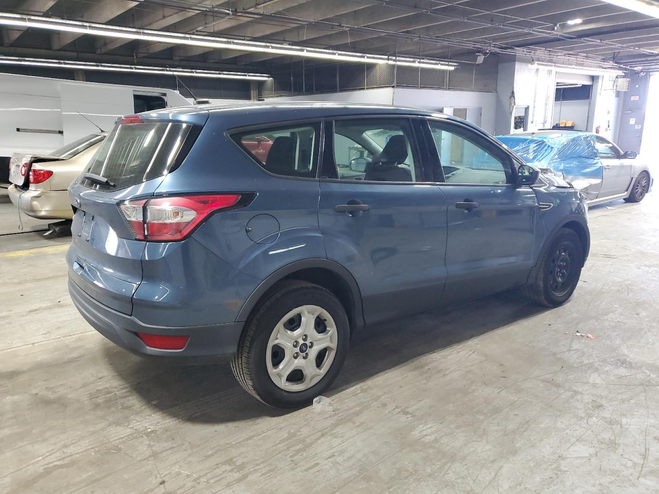 FORD ESCAPE S