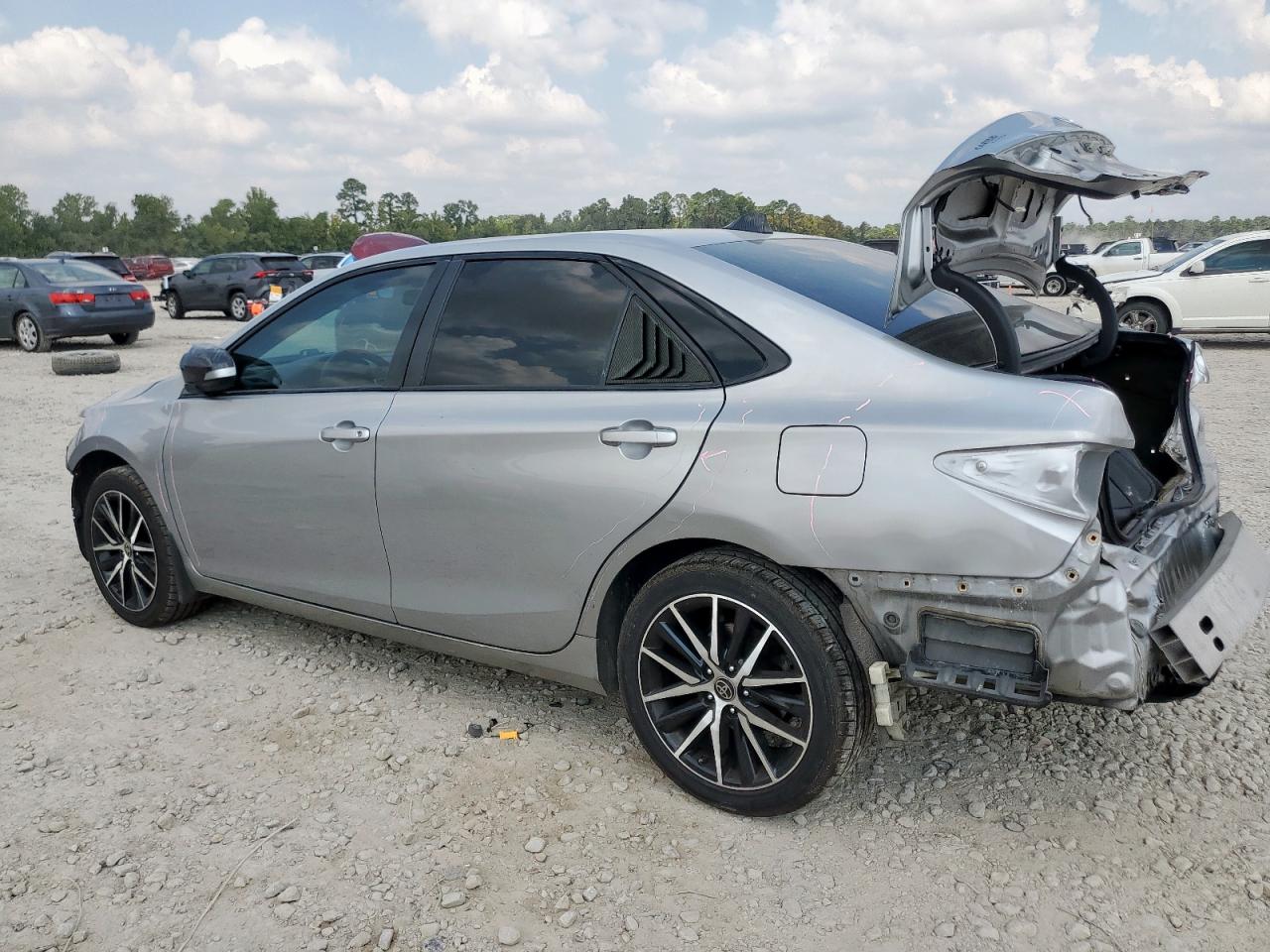 Lot #3303865689 2017 TOYOTA CAMRY LE
