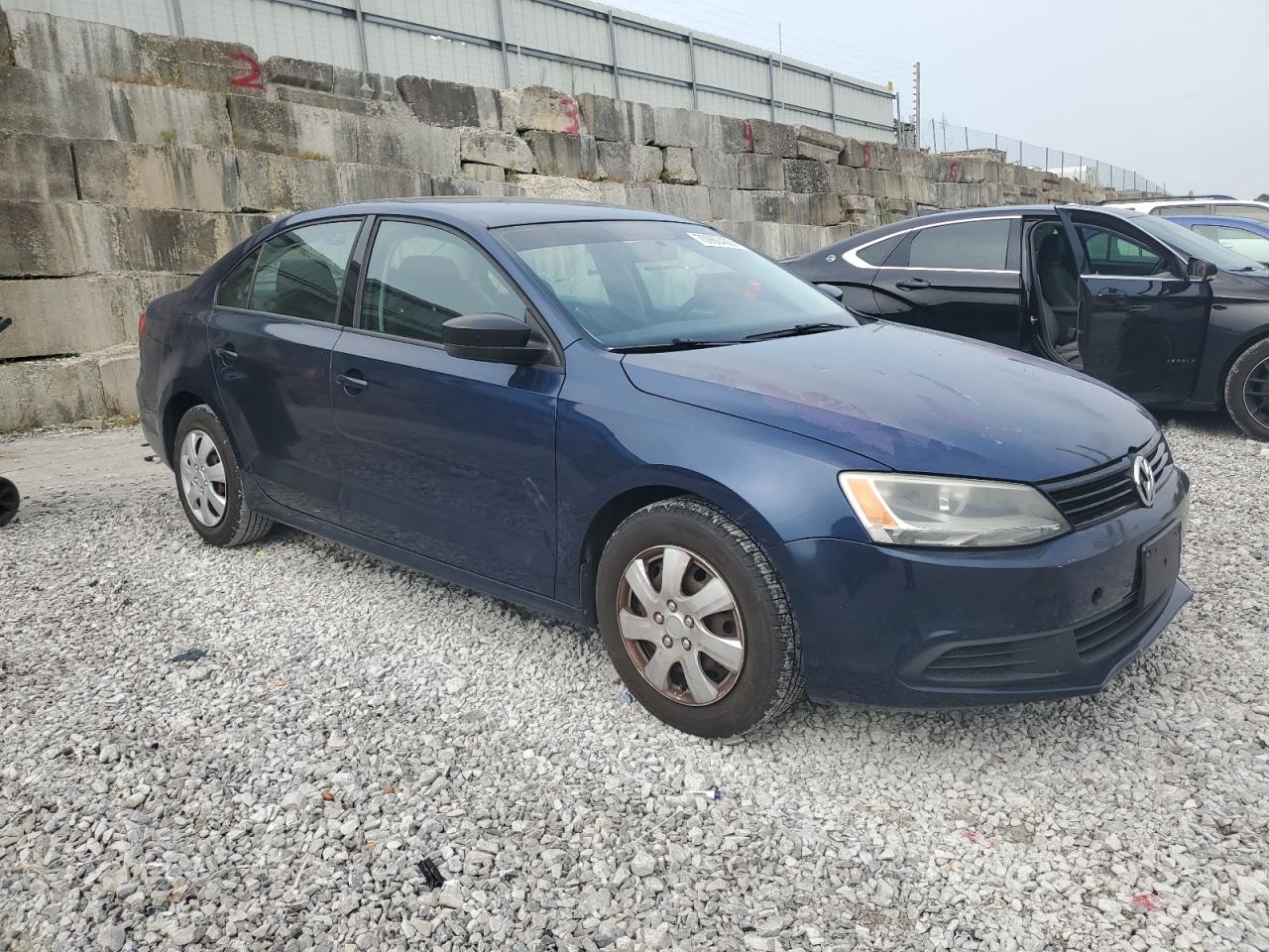 VOLKSWAGEN JETTA BASE