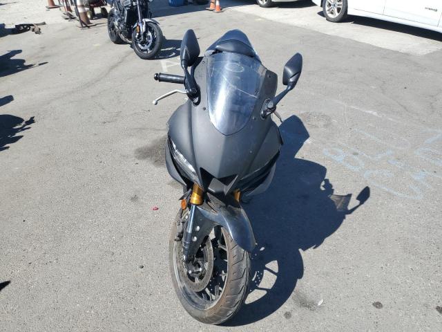 2019 YAMAHA YZFR3 - MH3RH17Y8KK002024