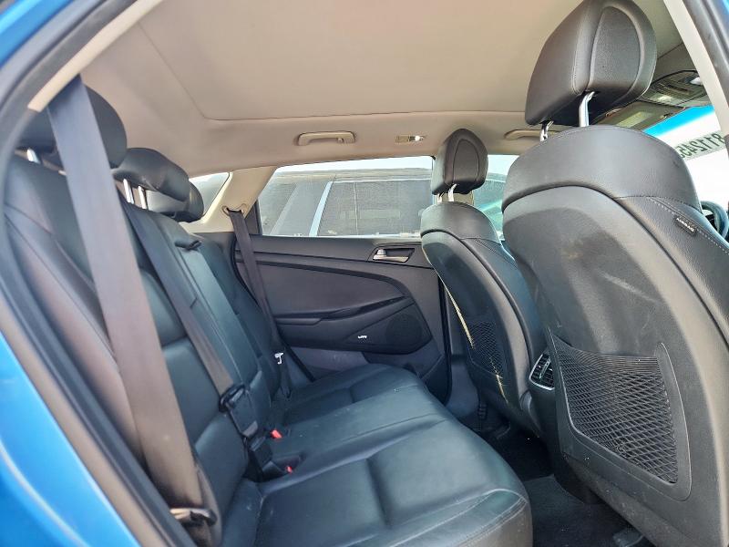 2018 HYUNDAI TUCSON VAL KM8J33A23JU729712