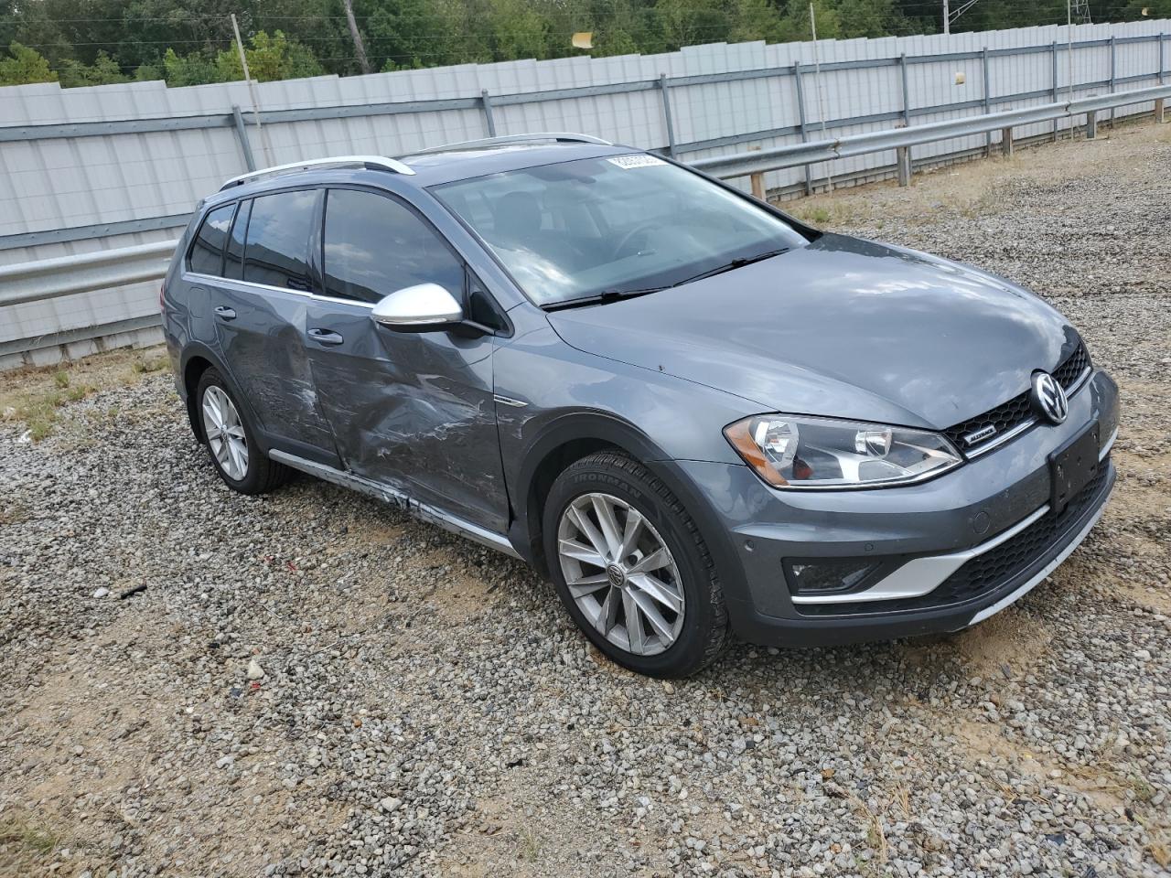 VOLKSWAGEN GOLF ALLTRACK S