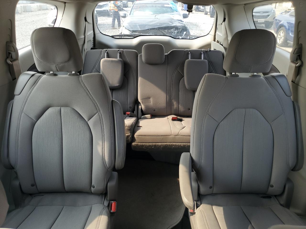 CHRYSLER PACIFICA TOURING PLUS