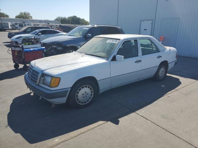 MERCEDES-BENZ 300 E 2.8