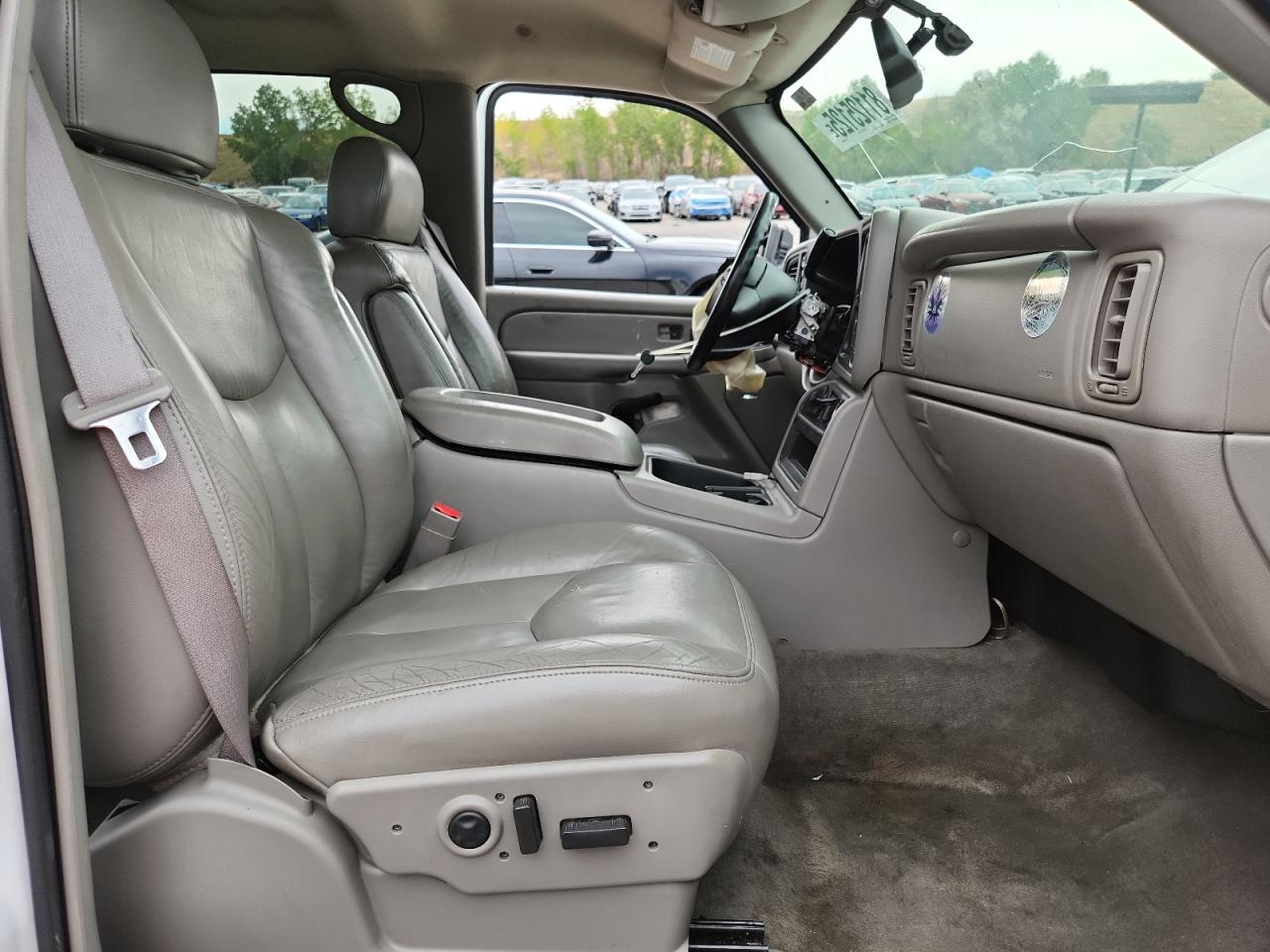 Lot #3281979091 2004 GMC NEW SIERRA