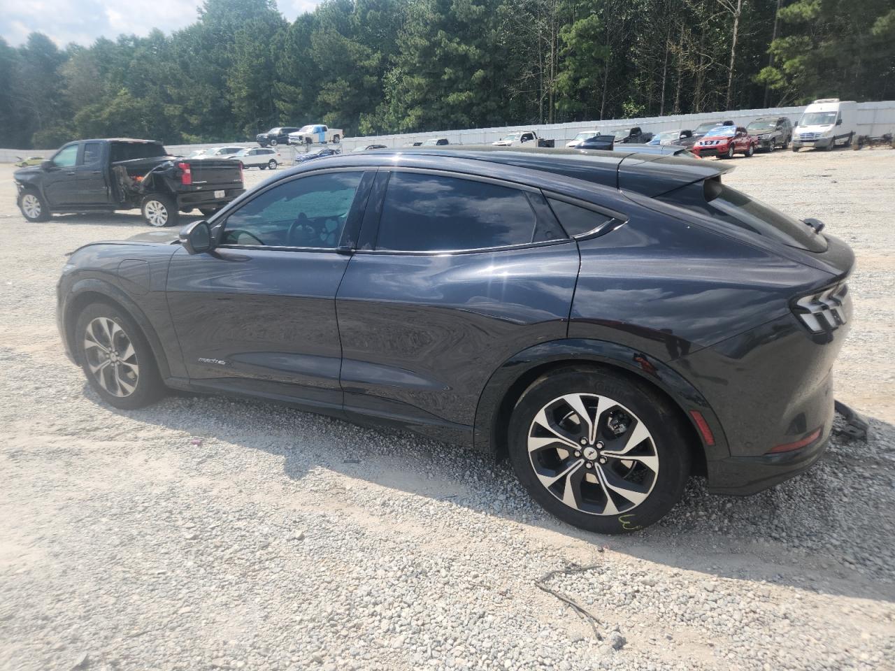 FORD MUSTANG PREMIUM