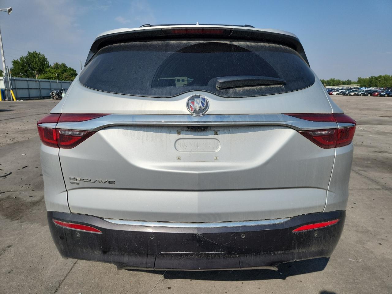 BUICK ENCLAVE ESSENCE