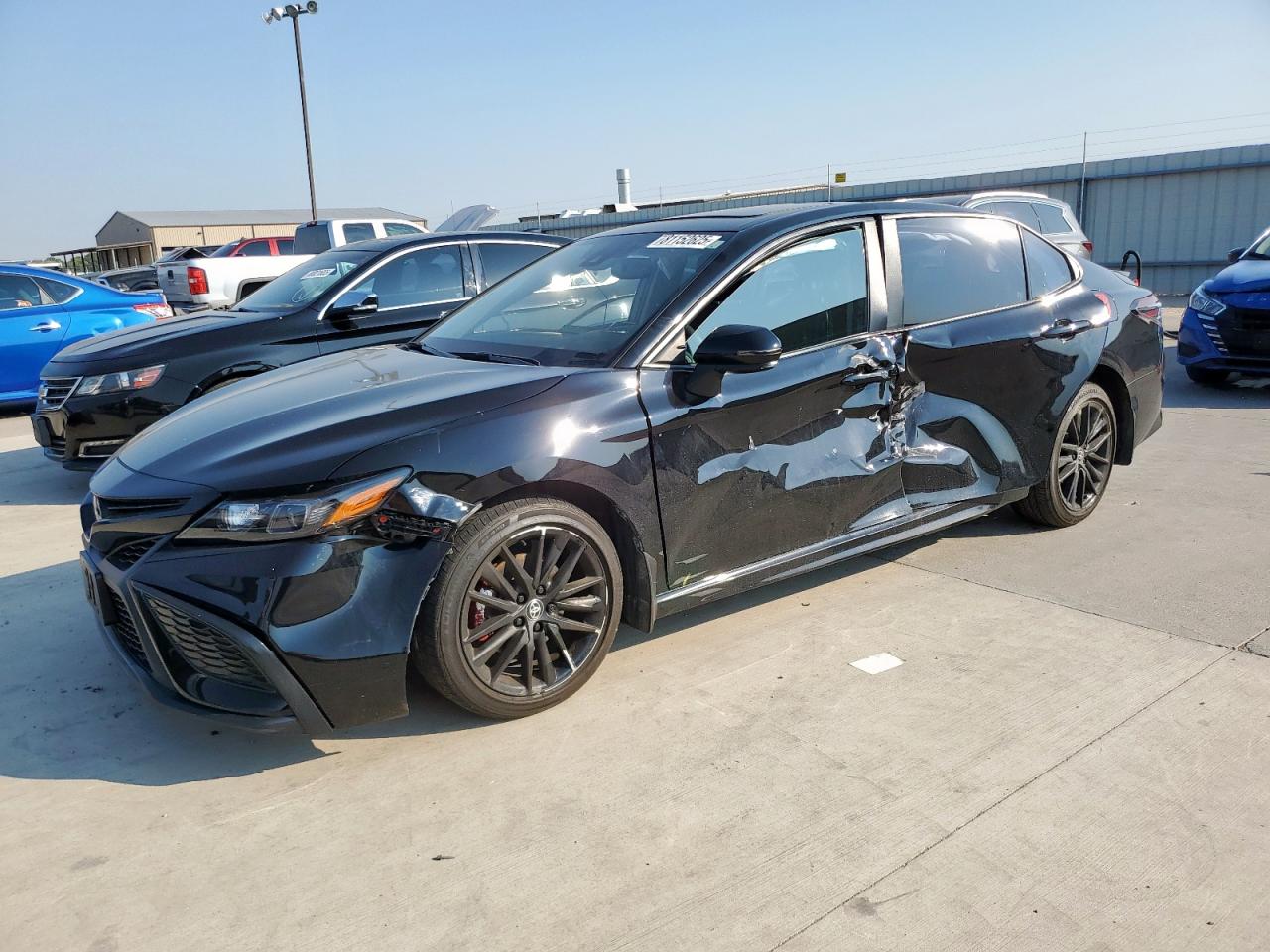 TOYOTA CAMRY SE NIGHT SHADE