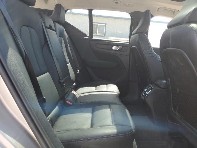 2024 VOLVO XC40 PLUS YV4L12UE0R2323944