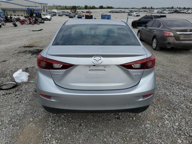 2018 MAZDA 3 TOURING 3MZBN1V31JM205339