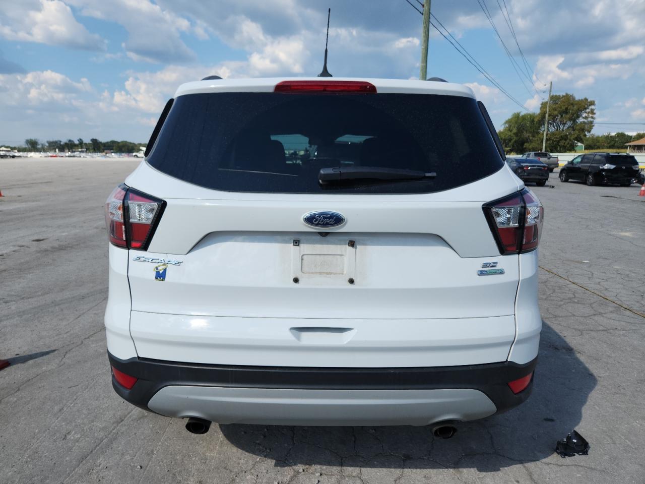 FORD ESCAPE SE