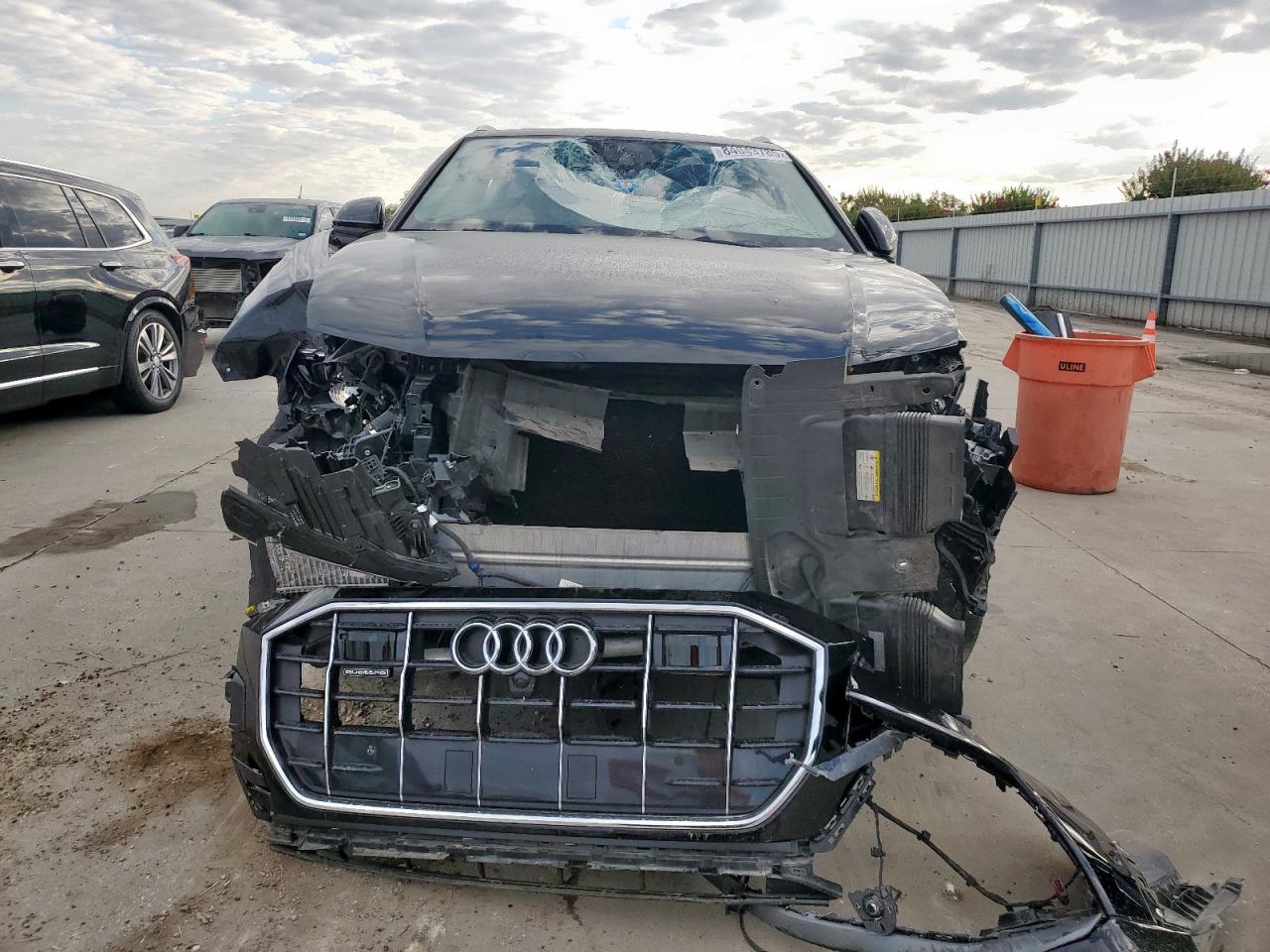 AUDI Q8 PREMIUM PLUS S-LINE