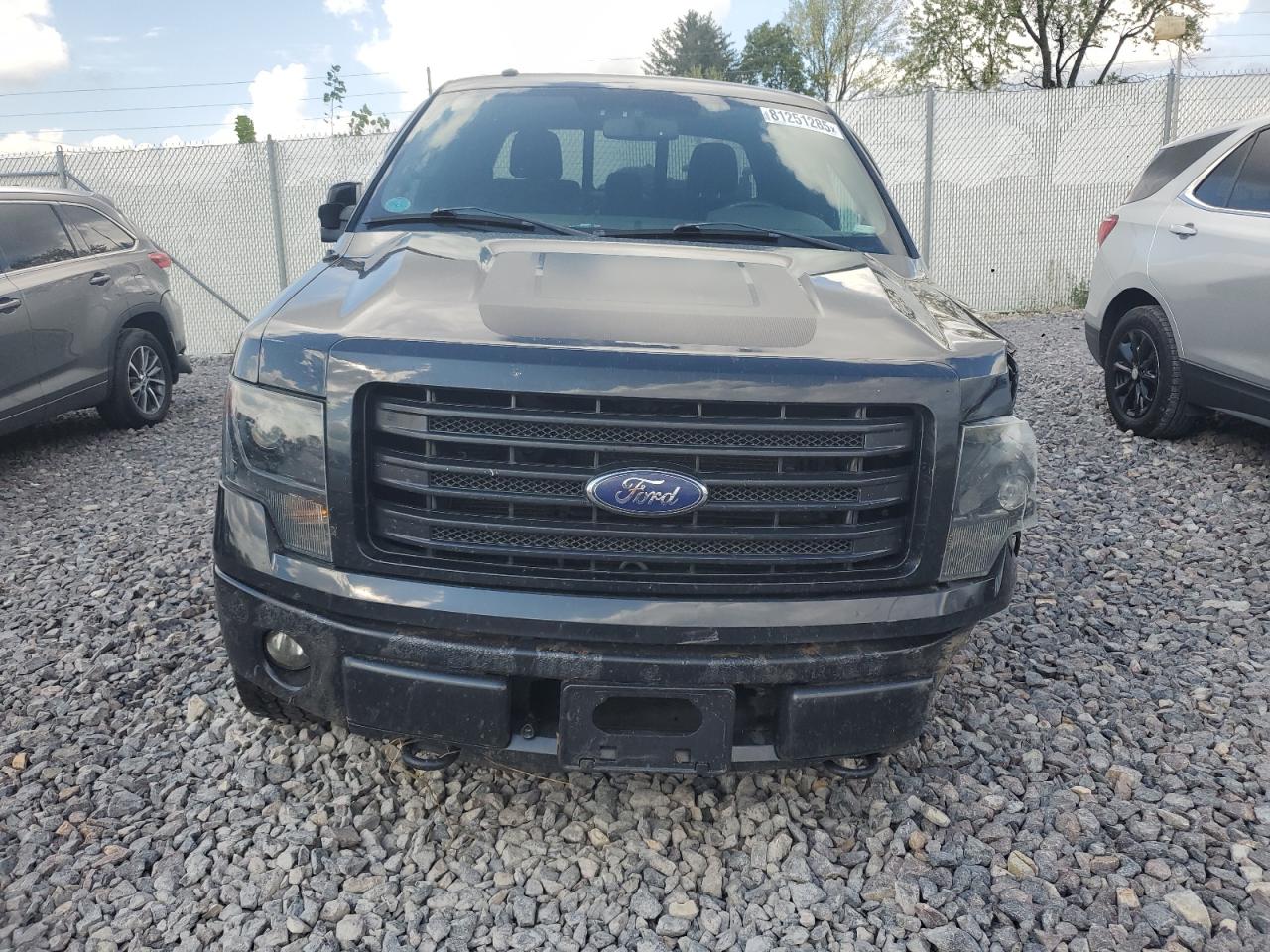 FORD F-150 SUPERCREW