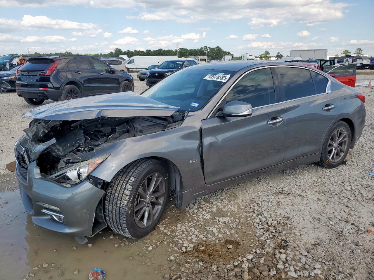 INFINITI Q50 PREMIUM