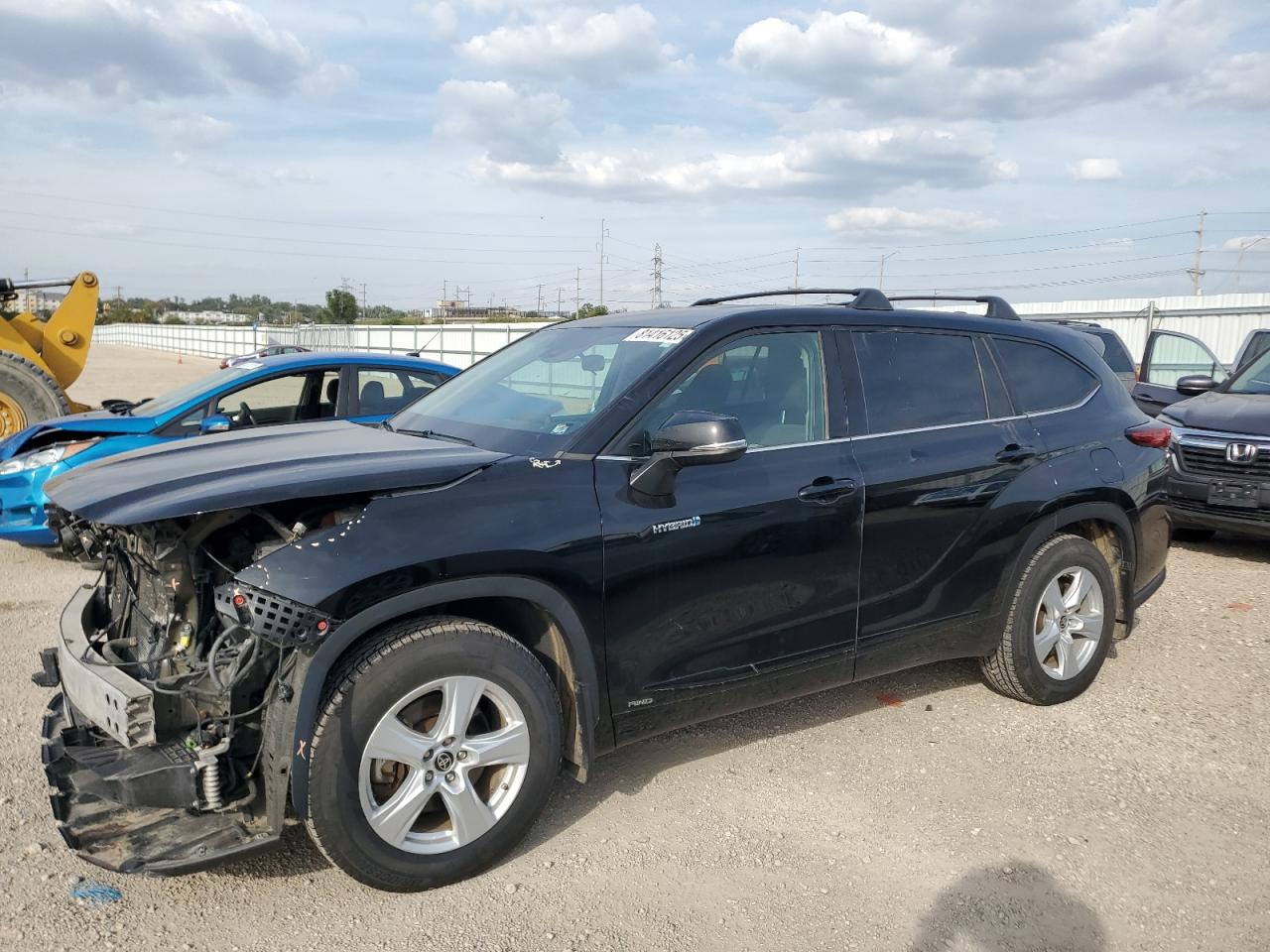 TOYOTA HIGHLANDER HYBRID LE