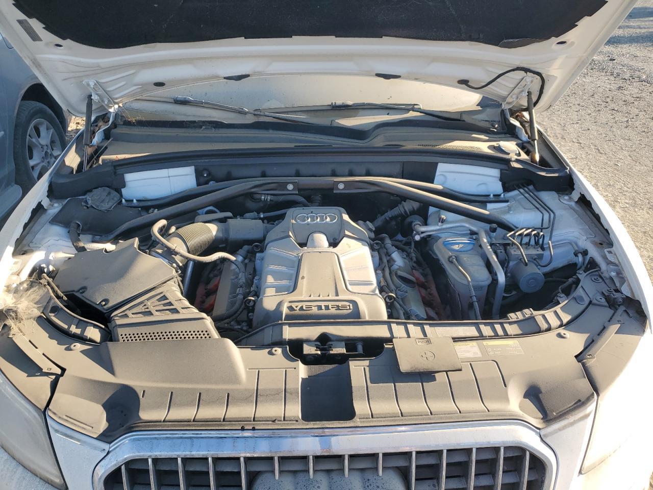 AUDI Q5 PREMIUM PLUS S-LINE