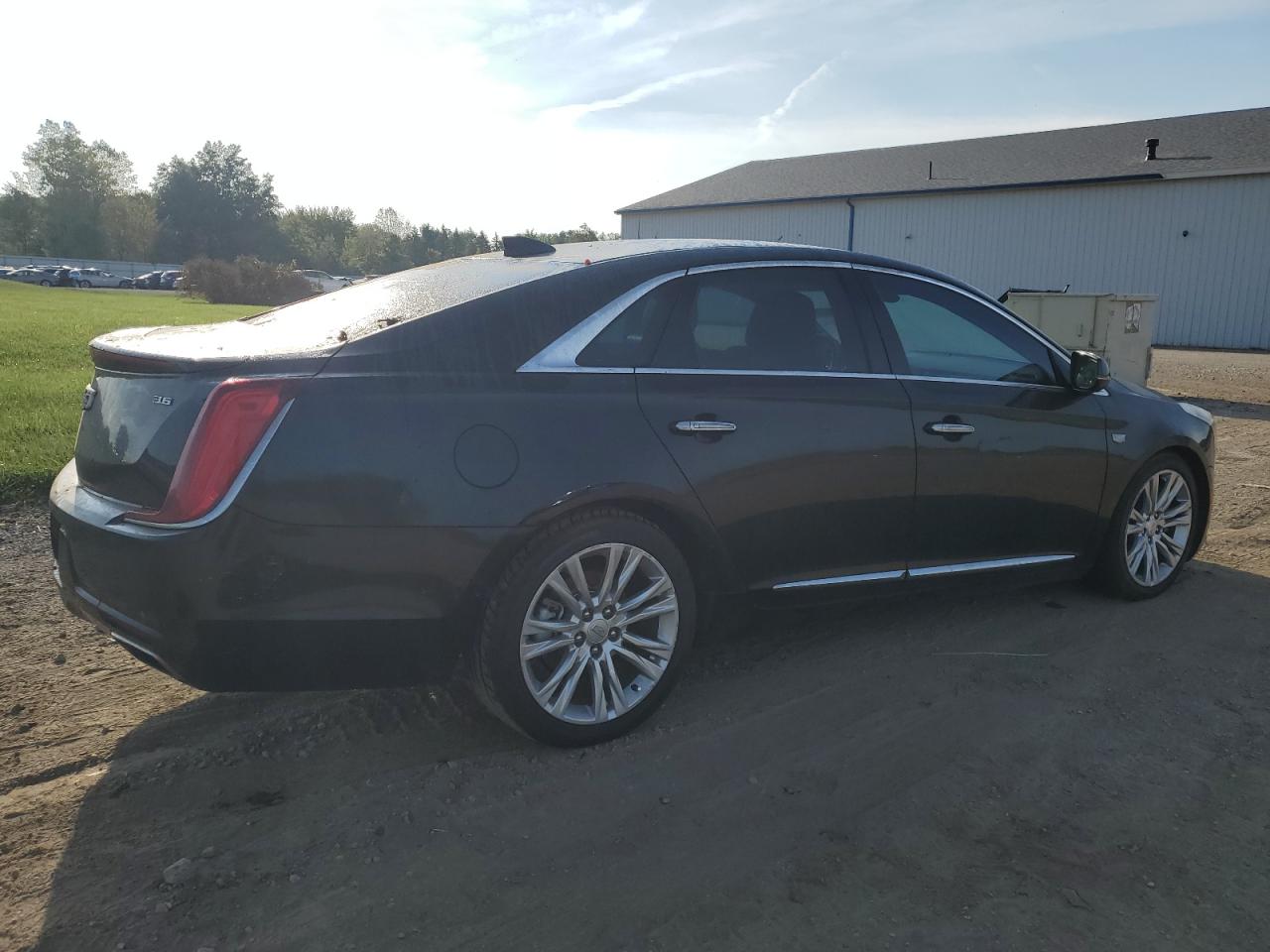 CADILLAC XTS LUXURY