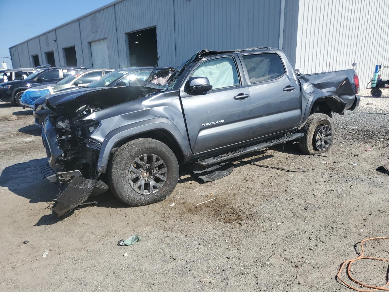 TOYOTA TACOMA DOUBLE CAB