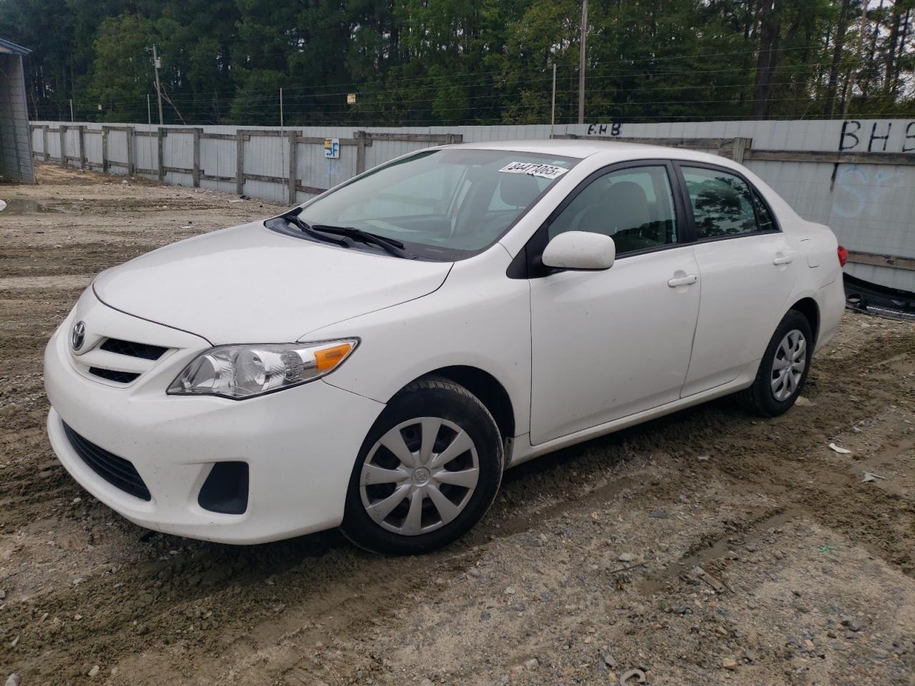 TOYOTA COROLLA BASE