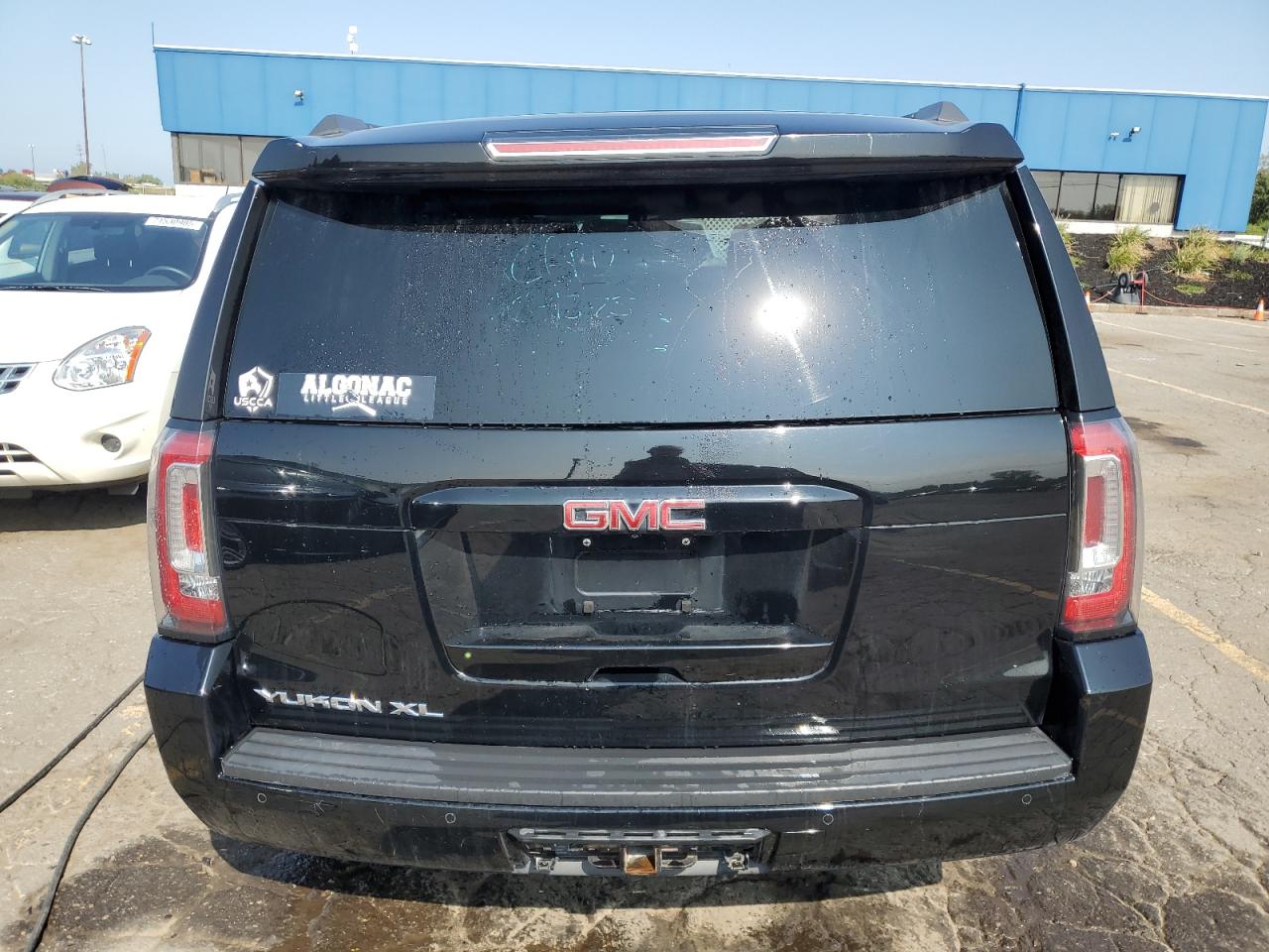 GMC YUKON K1500 SLT