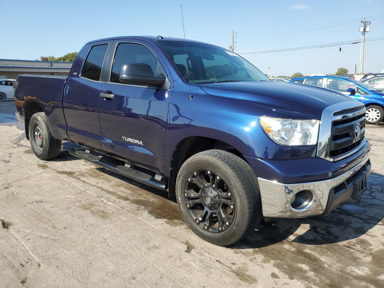 TOYOTA TUNDRA DOUBLE CAB SR5