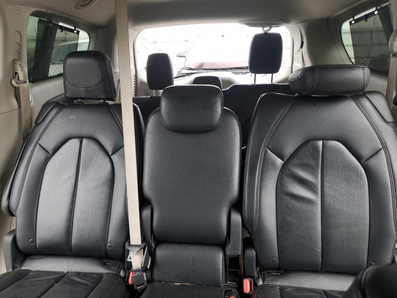 CHRYSLER PACIFICA TOURING L