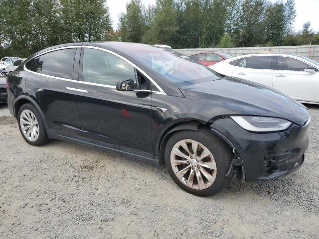 2018 TESLA MODEL X 5YJXCDE27JF139584