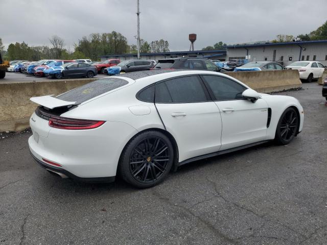 2018 PORSCHE PANAMERA 4 WP0AE2A77JL176363