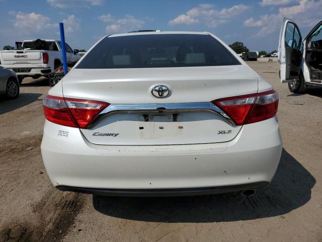 2017 TOYOTA CAMRY LE 4T1BF1FK7HU692196