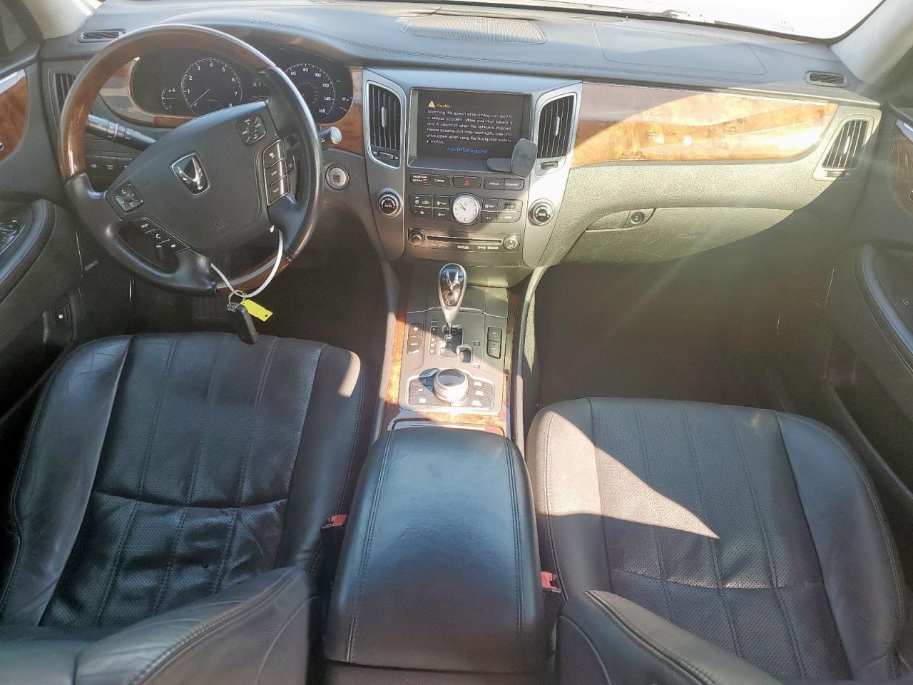 HYUNDAI EQUUS SIGNATURE