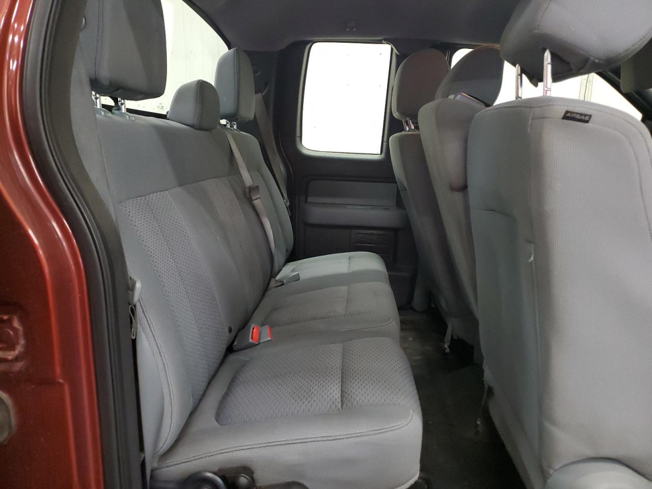 FORD F-150 SUPER CAB