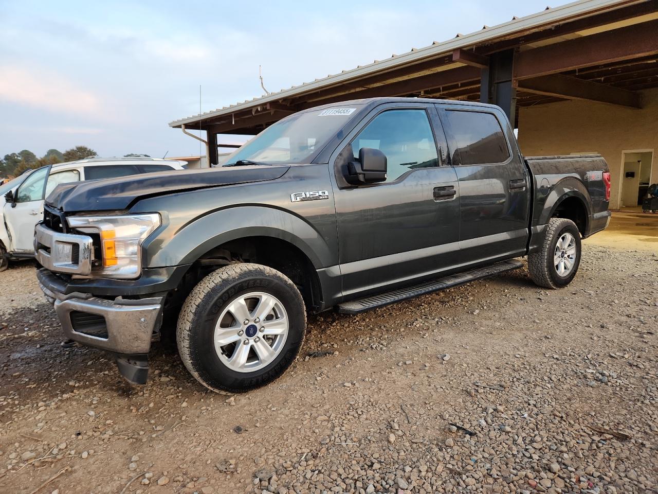 FORD F-150 SUPERCREW