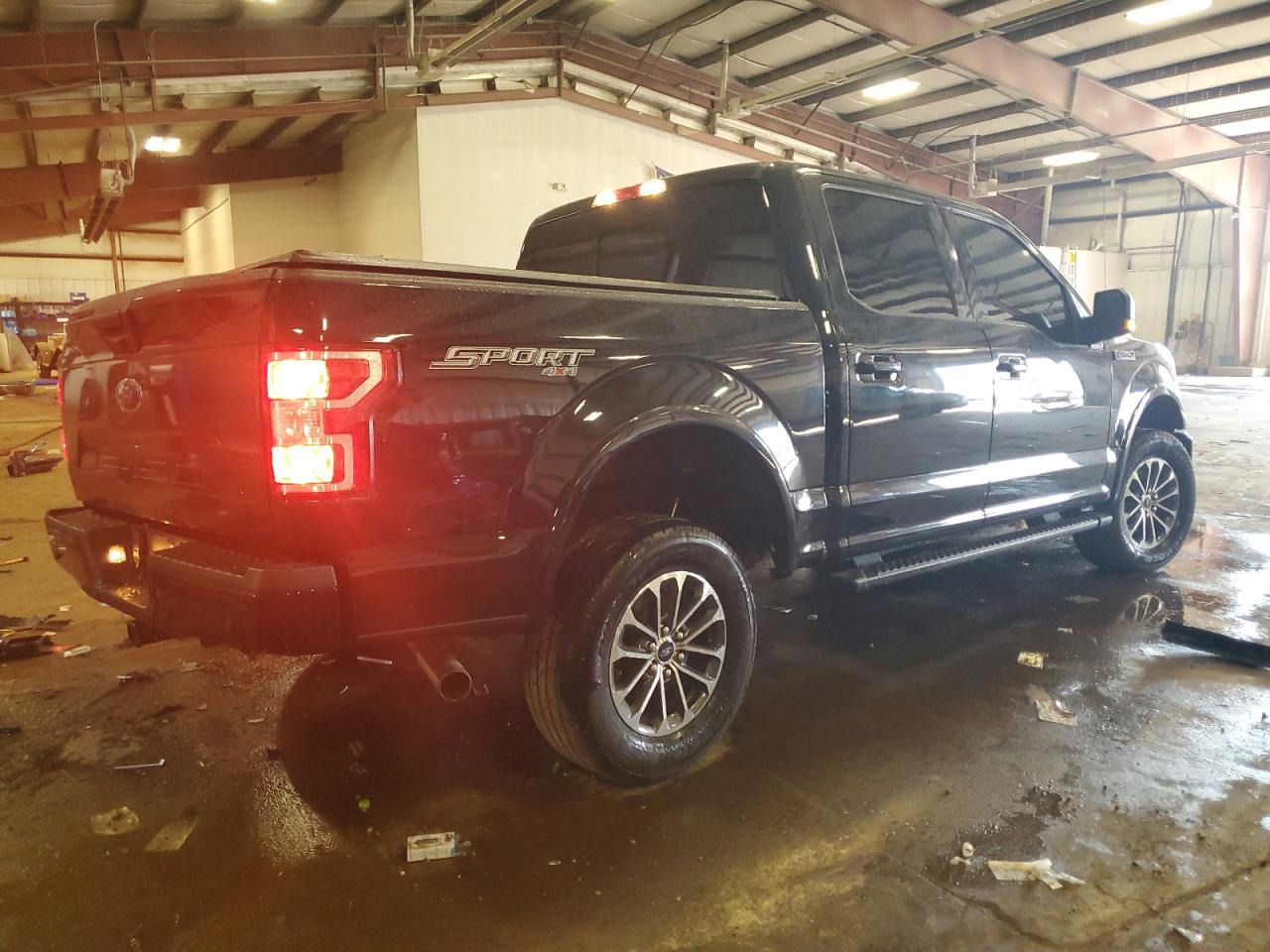 FORD F-150 SUPERCREW
