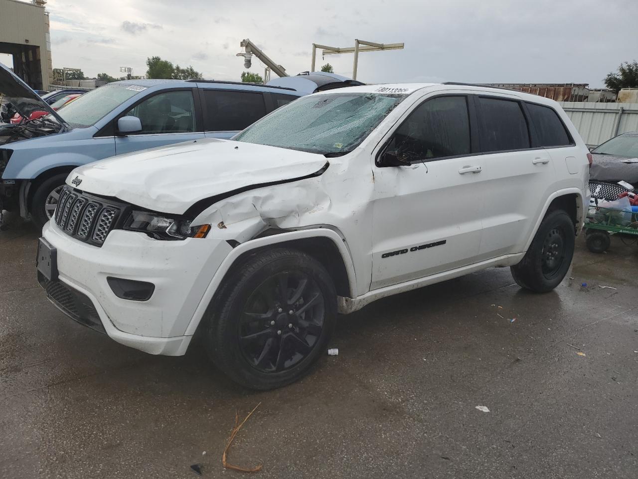 JEEP GRAND CHEROKEE LAREDO