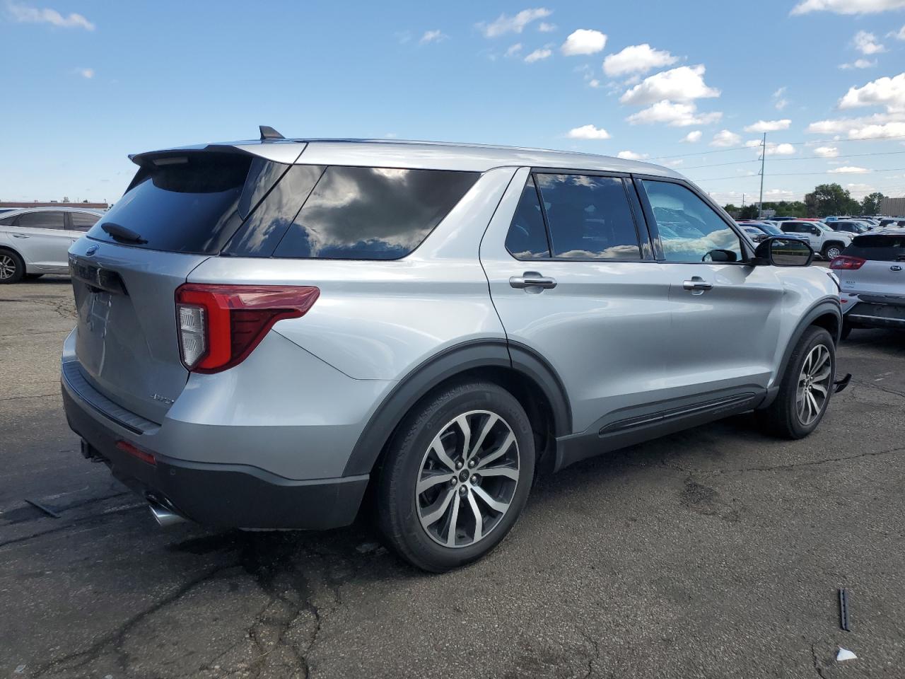 FORD EXPLORER ST-LINE