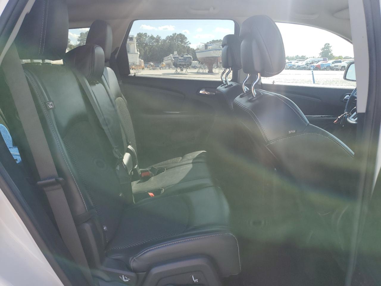 DODGE JOURNEY CROSSROAD