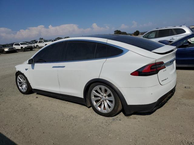 2016 TESLA MODEL X 5YJXCAE26GF004023