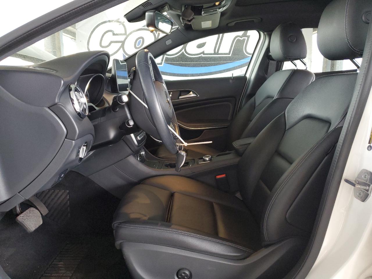 MERCEDES-BENZ GLA-CLASS 250 4MATIC