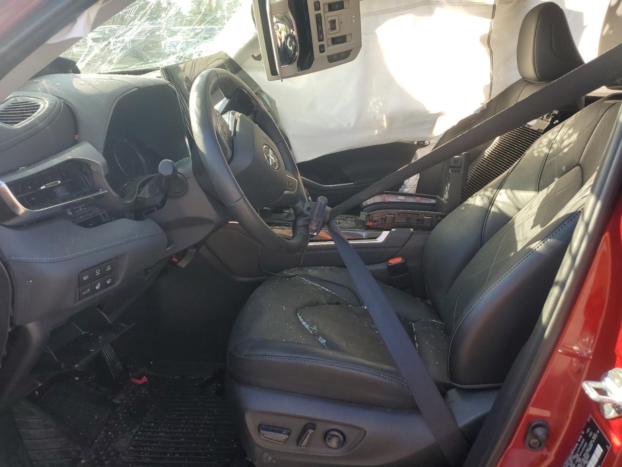 TOYOTA HIGHLANDER HYBRID PLATINUM