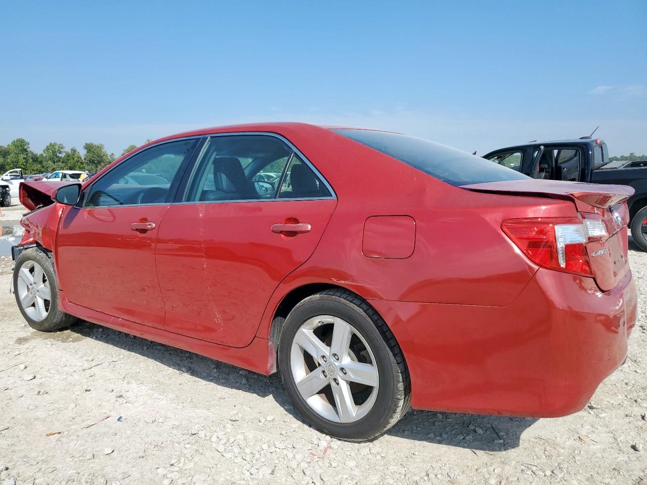 TOYOTA CAMRY L