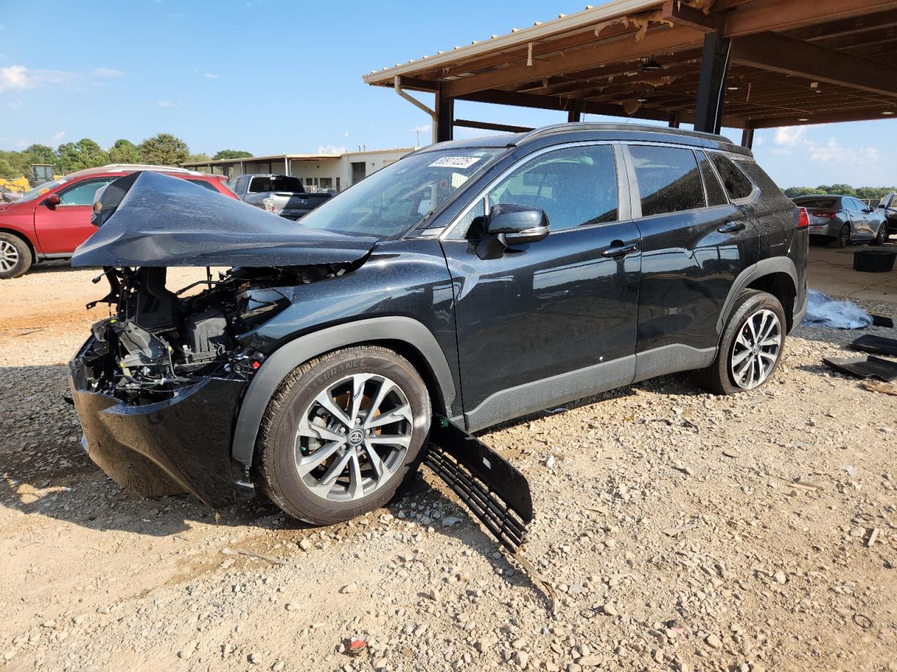 TOYOTA COROLLA CROSS XLE