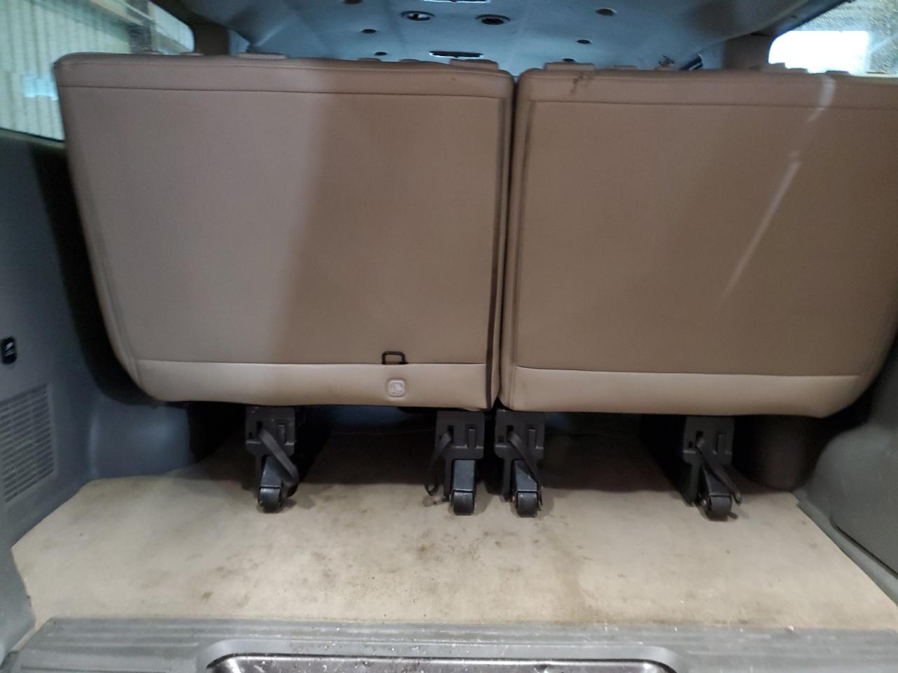 NISSAN NV3500 3500 S