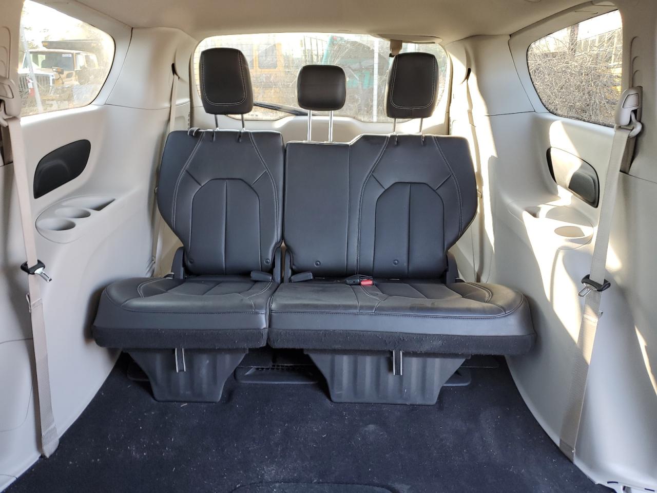 CHRYSLER VOYAGER LXI