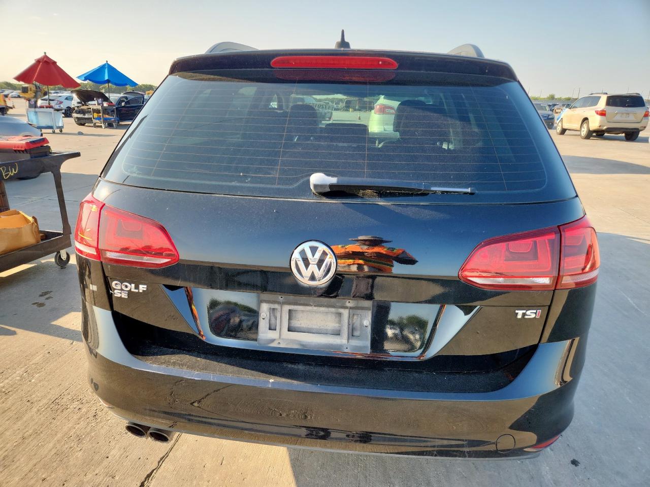 VOLKSWAGEN GOLF SPORTSVAN S