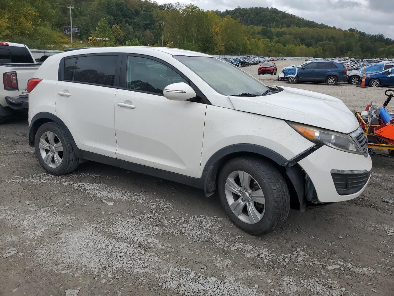 KIA SPORTAGE BASE