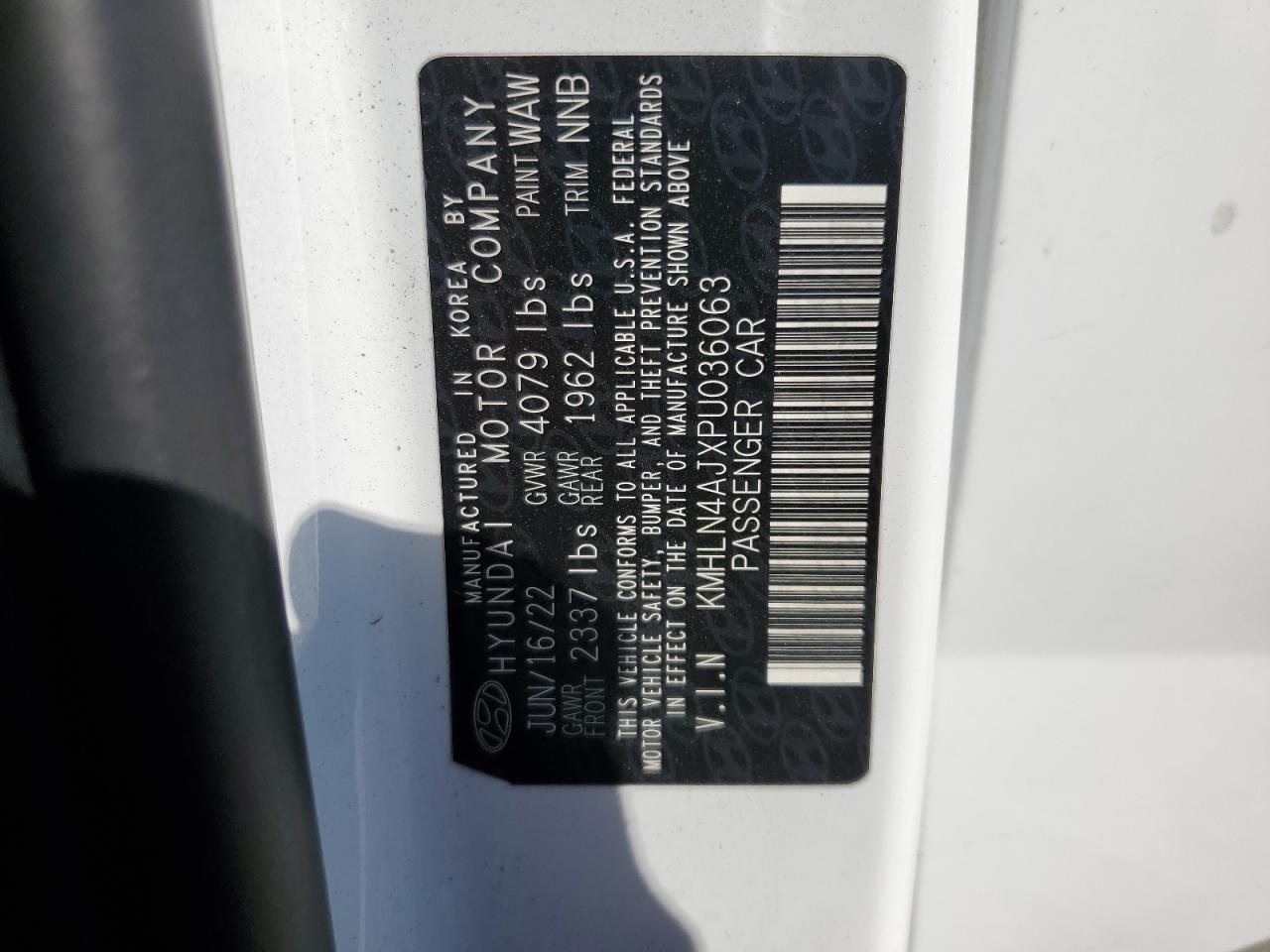 HYUNDAI ELANTRA LIMITED