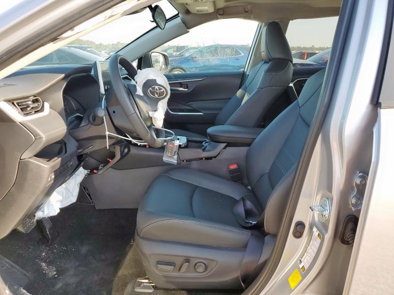 2025 TOYOTA RAV4 XLE P 2T3C1RFV3SC322441